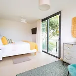 Cosy With Private Pool By Canaryscape Villa