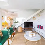 Cosy With Private Pool By Canaryscape *