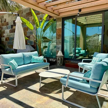 Villa Cosy With Private Pool By Canaryscape